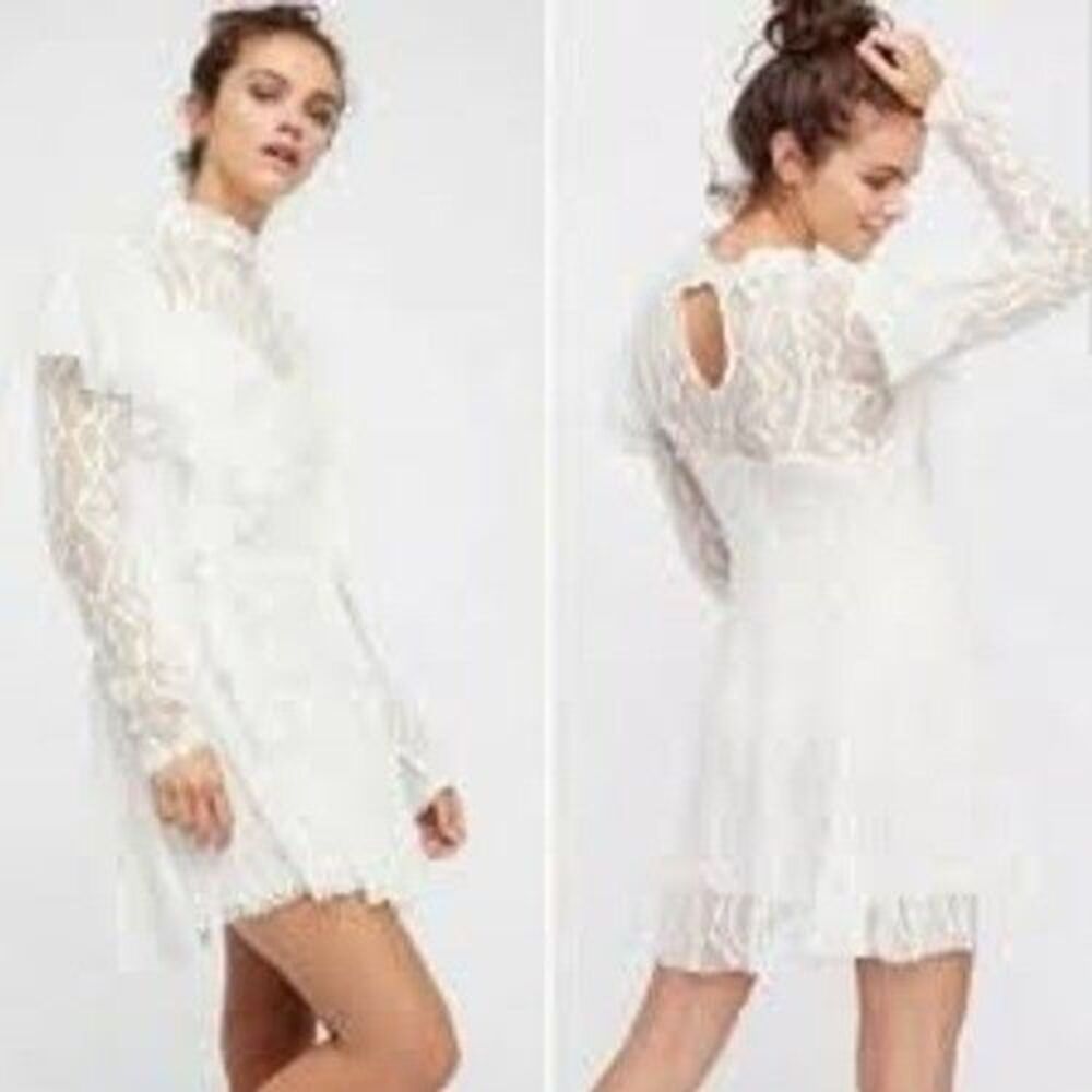 Free People Dress Womens Medium Ivory Dangerous Love Lace Mock Neck Mini